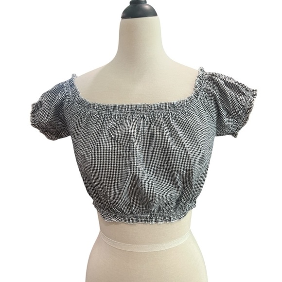 Wild Honey Gingham Off-Shoulder Blouse - Picture 2 of 6